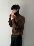 Leo Semi Overfit Cathy Turtleneck Tee