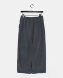 Niru shirring string long slim corduroy skirt