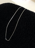 Daily snake necklace
