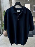 Three-button collar short-sleeved knit