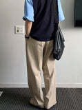 Moz Balloon Two-Tuck Pants