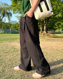 Toyu two-tuck wide slacks