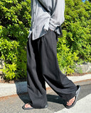By Linen Two-Tuck Pants
