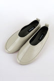 Easy cushion flat loafers