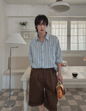 Stool side deep tuck chino pants