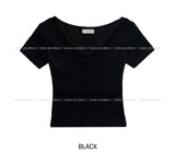 [U-BASIC] Soft cotton V-neck cropped T-shirt