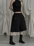 [mnem] pintuck logo bermuda shorts