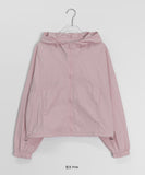 Myoing Crop Hood Wind Jumper