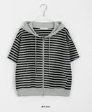 Une Two-Way Stripe Short Sleeve Hood Zip-Up