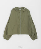 Nyuem Color Nylon Hood Crop Jumper