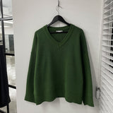 Swed V-neck loose fit knitwear