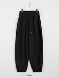 Myuru nylon banding pin tuck balloon jogger pants