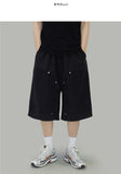 Prune rivet shorts