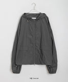 [unisex] Mitsui Color Hood Over Wind Jumper