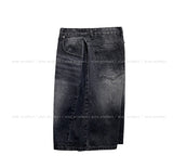 Side pin tuck washed bermuda denim pants