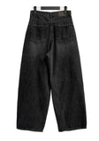Cut pin tuck wide denim