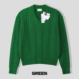 Croa Cable V-Neck Crop Knit