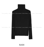 [1+1] Merry Glam Turtleneck Long-Sleeved T-Shirt
