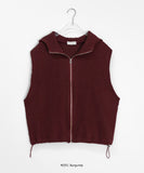 [unisex] Kuomi Over String Hood Knit Vest