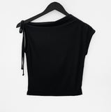 Rolls one-shoulder short-sleeved T-shirt