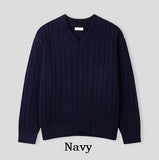 Rich cable V-neck knitwear
