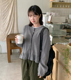 [BAONHAUS] Hire Stripe Shirring Round Zip-Up Jumper