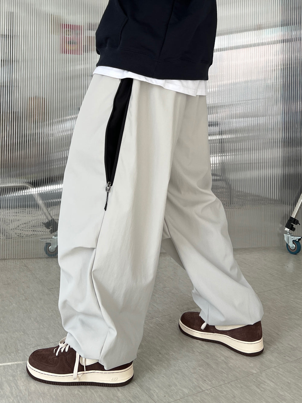 【KOOLOSET】Unique Zipper Nylon Pants KOOLOSET (クロゼット) - ユニークジッパーナイロンパンツ