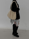 Poodle Wide Fur Shoulder Bag