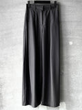 Signature pin tuck wide slacks