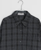 [BAONHAUS] Momu Vintage Check Pocket Boxy Shirt