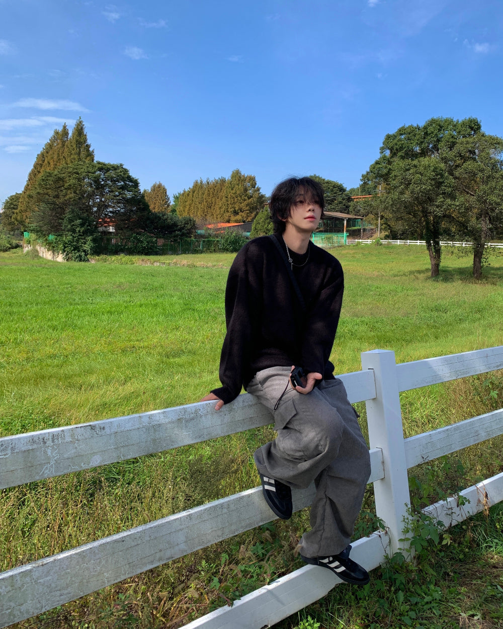 【DISCERNMENT】Unisex Slick Corduroy Cargo Pants DISCERNMENT (ディーサーメント) - 男女兼用スリック