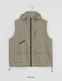 [Unisex] iie Pocket Nylon Hooded Vest