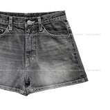 Tear washing stitch denim shorts