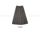 FLUID PLEATS LONG SKIRT