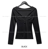 Melt button pocket U-neck hood