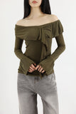Wave ruffle off-shoulder tee