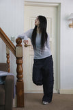 Side pinch frill pants