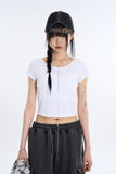 Standard wide U-neck crop T-shirt