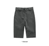 BUTTON CAPRI PANTS