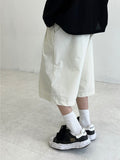 Basic Cotton Two Tuck Bermuda Pants