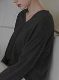 [Premium] Whole Garment Dust V-Neck Knit