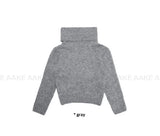 (WOOL) BOUCLE OFF-SHOULDER KNIT