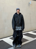 Glossy padded diagonal cargo pants