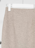 About Back Slit Skirt