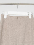 About Back Slit Skirt