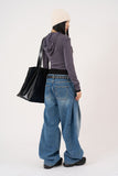 Shy shoulder hole hooded crop T-shirt