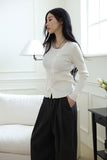 Pia unbalance knit top