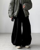 Menis Corduroy Balloon Pants