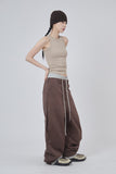 Subtle side pin-tuck carpenter pants