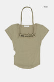 Rail hole string square-neck t-shirt